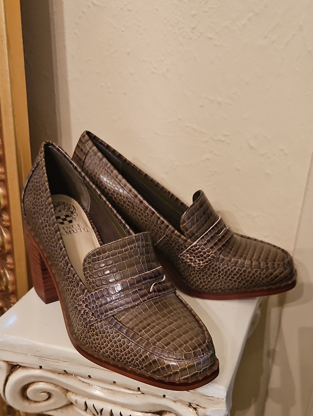 Vince Camuto Olive Green Croc-Embossed Leather Block Heel Loafers, NWOT